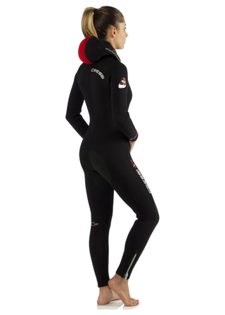 Traje de neopreno Cressi Diver de una pieza para mujer de 7 mm.