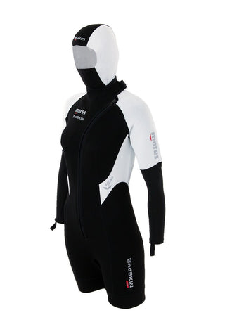 Mares 2nd skin 1.5mm shorty wetsuit. woman