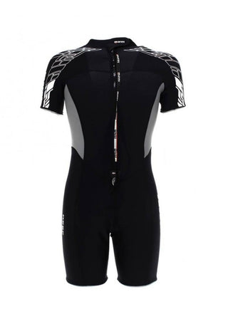 Mares Reef 2.5 mm shorty wetsuit. woman