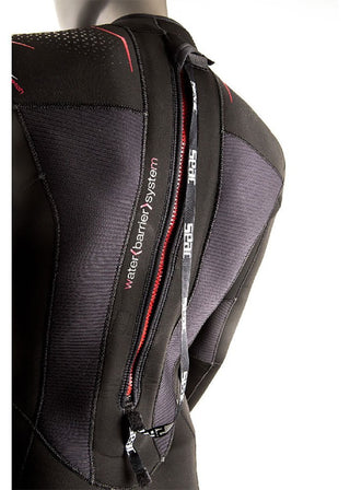 Seac Space men's 5mm wetsuit.