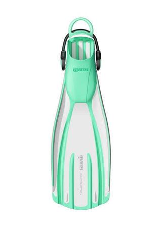 Avanti Quattro + Mares Fins