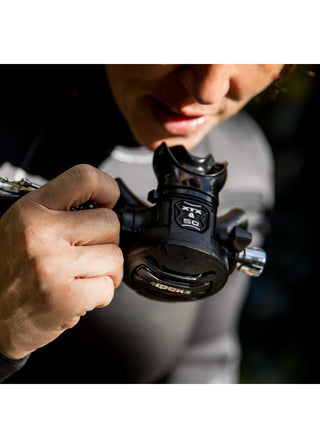Apeks XTX50 DST Regulator
