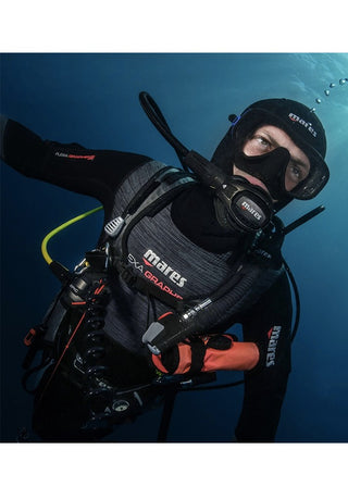 Mares Flexa Graphene men's semi-dry suit 